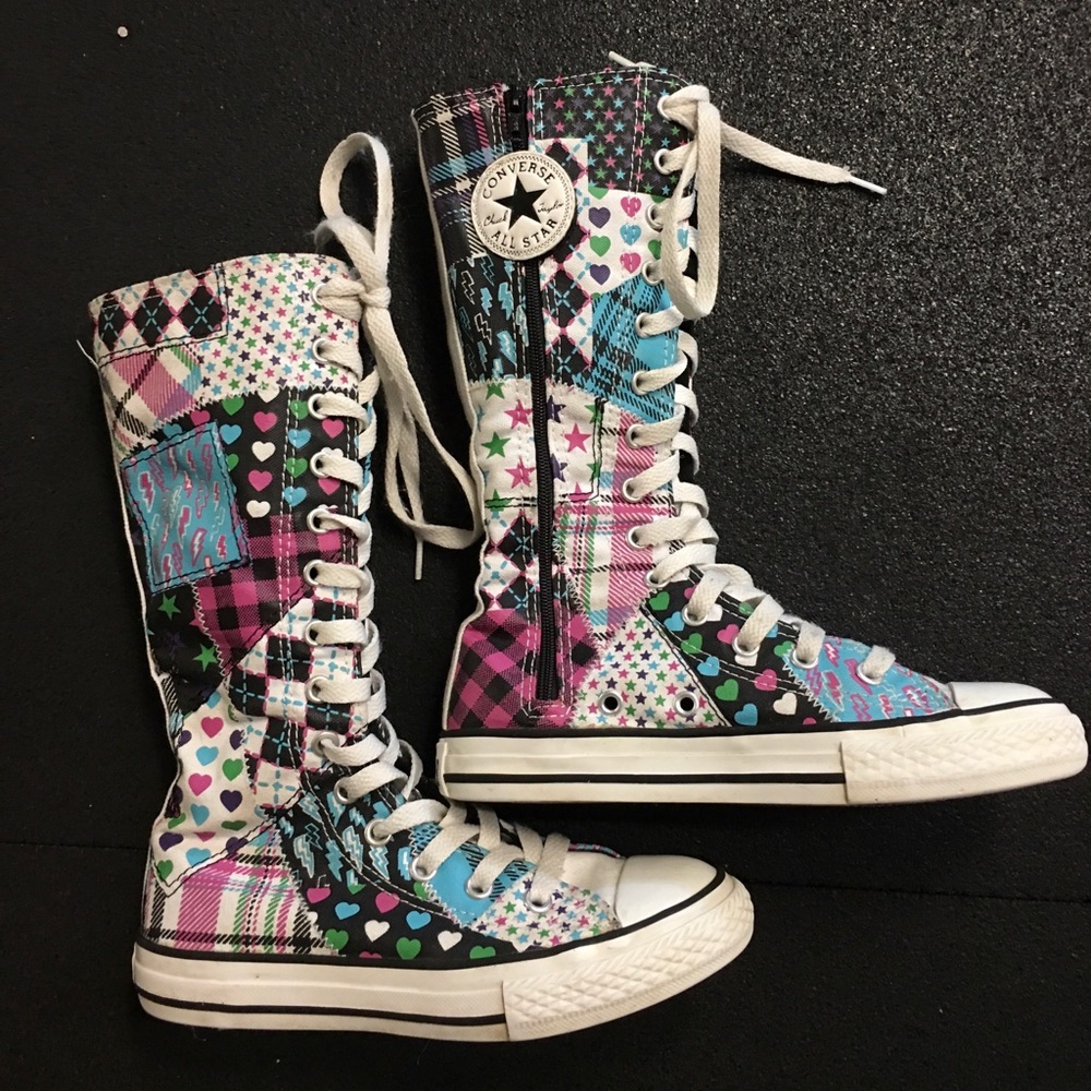 Girls High Top converse shoes size 13